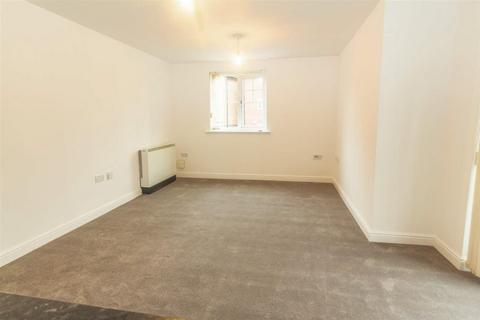 2 bedroom apartment to rent, York Court, Burnage