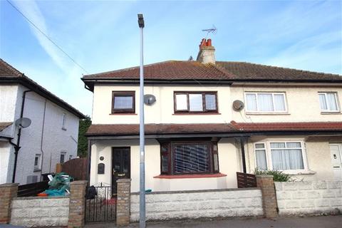 3 bedroom semi-detached house for sale, Walton Road, Clacton on Sea