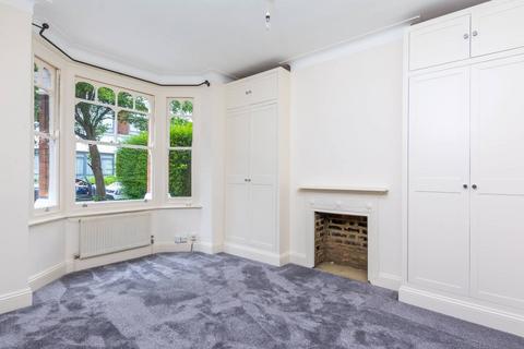 2 bedroom flat for sale, Larden Road, Wendell Park, London, W3