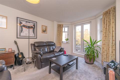 2 bedroom flat for sale, 3/6 Sinclair Gardens, Edinburgh, EH11