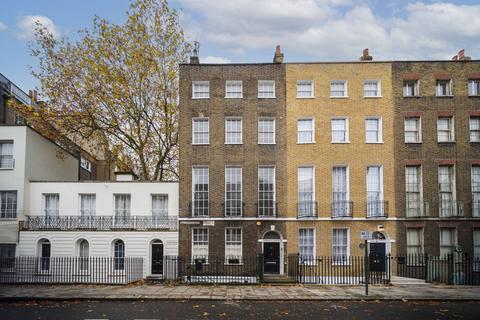 1 bedroom flat to rent, Fitzroy Street, Fitzrovia, London, W1T