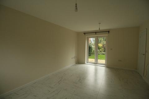 undefined, Grangewick Road, Grays, RM16