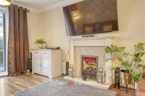 93 Cornelius Vale, Chelmsford, CM2 6GY