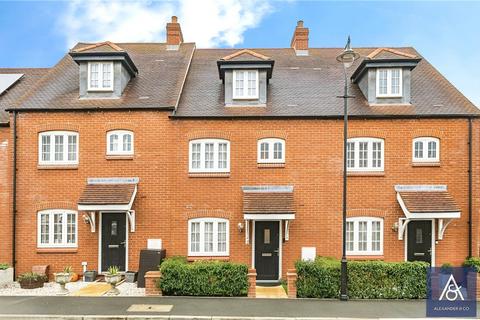 4 bedroom terraced house for sale, Foxhills Way, Brackley NN13