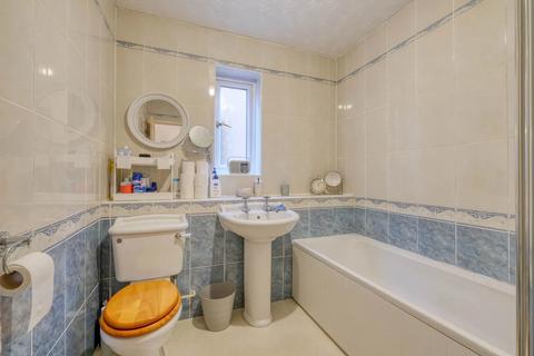 35 Brookfield Close, Hunt End, Redditch, B97 5LL
