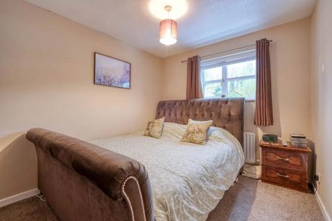 35 Brookfield Close, Hunt End, Redditch, B97 5LL