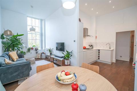 2 bedroom apartment for sale, Royal Drive, London, N11