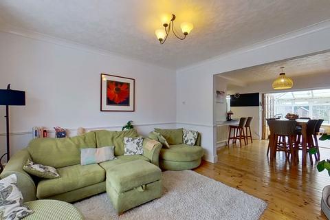 3 bedroom semi-detached house for sale, Green Lane, Broadstairs CT10