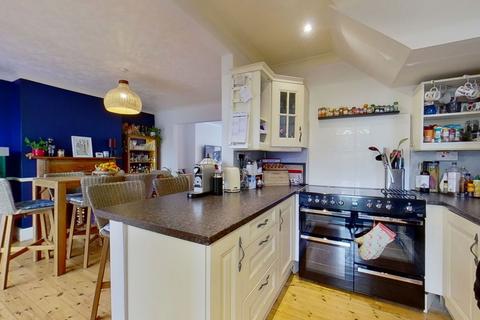 11 Green Lane, St Peters, Broadstairs, CT10 2RP