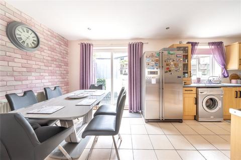 3 bedroom end of terrace house for sale, Nursery Road, Knaphill, Woking, Surrey, GU21