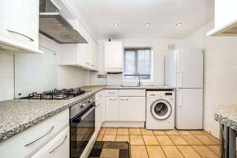 3 bedroom house to rent, Victor Road, London NW10