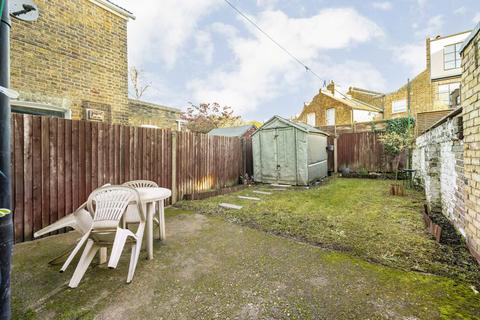 3 bedroom house to rent, Victor Road, London NW10