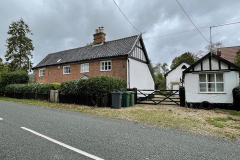 4 bedroom detached house for sale, The Street, Attleborough NR17