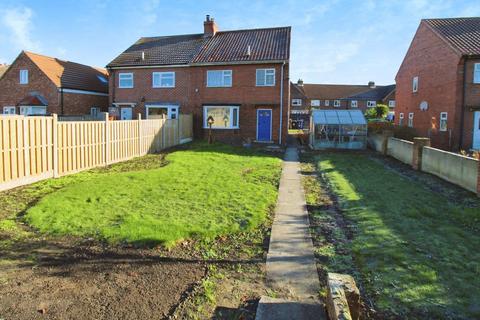 3 bedroom semi-detached house for sale, Turnhead Crescent, Barlby YO8