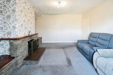 3 bedroom semi-detached house for sale, Turnhead Crescent, Barlby YO8