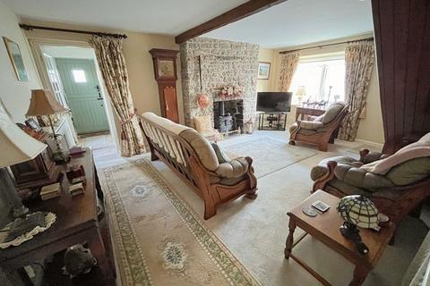 2 bedroom cottage for sale, Rose Cottage, Piccadilly, Llanblethian, Cowbridge, The Vale of Glamorgan CF71 7JL