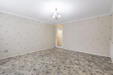 2 bedroom ground floor flat for sale, Lansdown Road, Sidcup