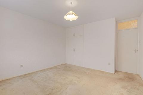 2, St Helens, 26 Lansdown Road, Sidcup, DA14 4EL