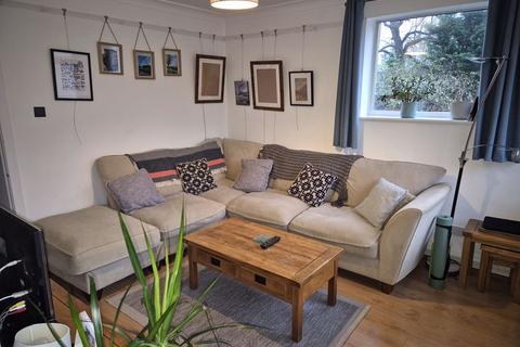 7, Regency Court Cardigan Road, Leeds, LS6 1DW