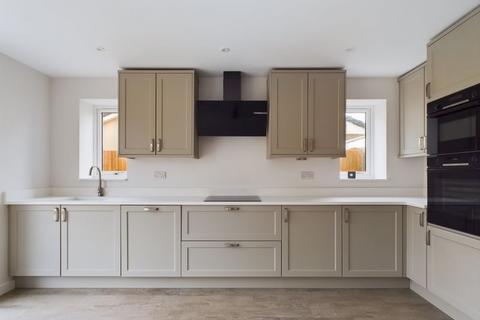 undefined, Woodcote Road, Tettenhall, WV6