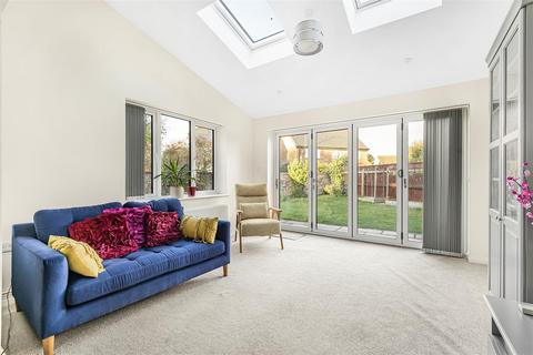 11 Harebell Close, Cambridge, CB1 9YL