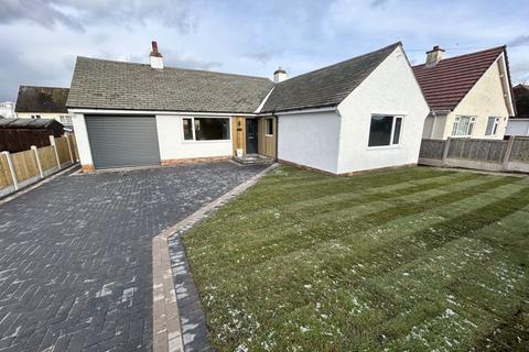 2 bedroom detached bungalow for sale, Dakla Drive, Penrhyn Bay