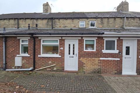 2 bedroom terraced house to rent, Eleventh Row, Ashington