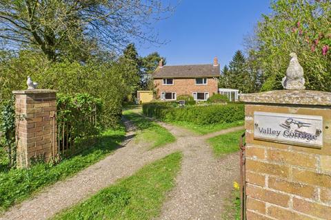 3 bedroom detached house for sale, Valley Cottage, Winceby, Nr Horncastle