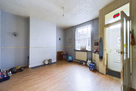 2 bedroom terraced house for sale, Oldham Road, Middleton, Manchester, M24