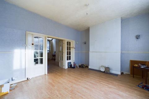 2 bedroom terraced house for sale, Oldham Road, Middleton, Manchester, M24