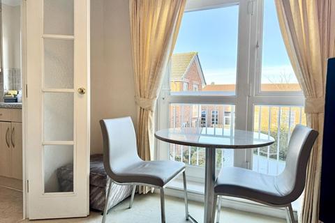 1 bedroom apartment for sale, Hollyfield Road, Sutton Coldfield