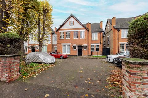 2 bedroom flat for sale, Hervey Road, London SE3