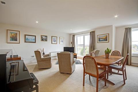 2 bedroom retirement property for sale, Avon House, Welland Place, Market Harborough