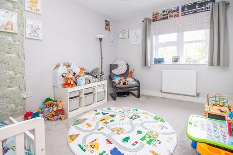 7 Beckley Walk, Totton, Southampton, SO40 9NE