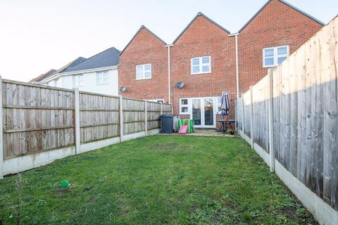 7 Beckley Walk, Totton, Southampton, SO40 9NE