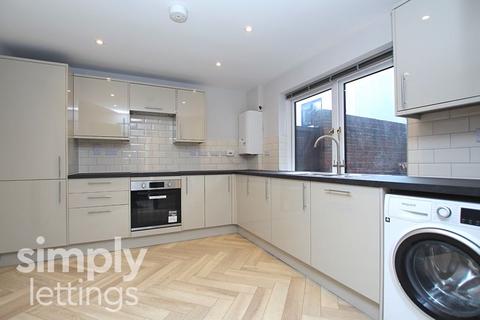 4 bedroom house to rent, Clifton Hill, Brighton