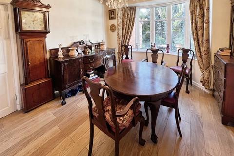 13 Bailey Lane, Bolton, BL2 5EN