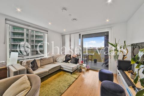 2 bedroom flat for sale, Heygate Street, Elephant & Castle, London, SE17