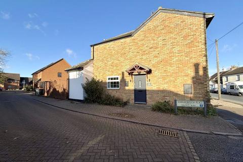 2 bedroom cottage for sale, High Street, Toddington