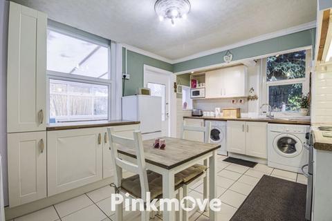 3 bedroom semi-detached house for sale, Avondale Road, Cwmbran - REF# 00025778