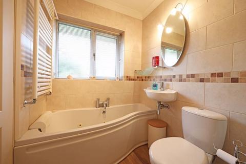 2 bedroom semi-detached bungalow for sale, Pembroke Drive, Newcastle