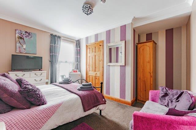 8-Copperfieldsyarmouth-8 T202411081714.jpg