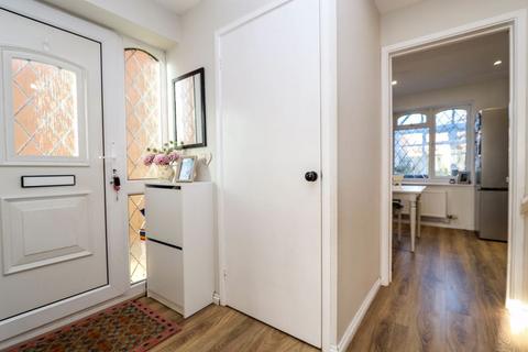 15 Bradford Close, Clevedon, BS21 5ES