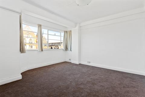 2 bedroom flat to rent, Forest Hill Road