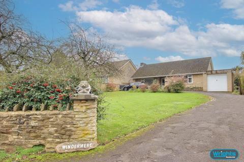 2 bedroom detached bungalow for sale, Bratton Road, West Ashton