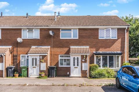 2 bedroom terraced house to rent, Botley