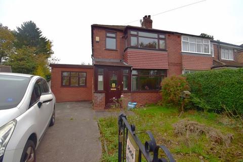 3 bedroom semi-detached house to rent, Heathmoor Avenue, Warrington