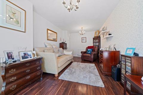 2 bedroom bungalow for sale, Southwood Close, Worcester Park