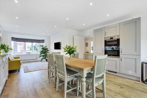 14 Platers Road, Haddenham, Aylesbury, HP17 8SU