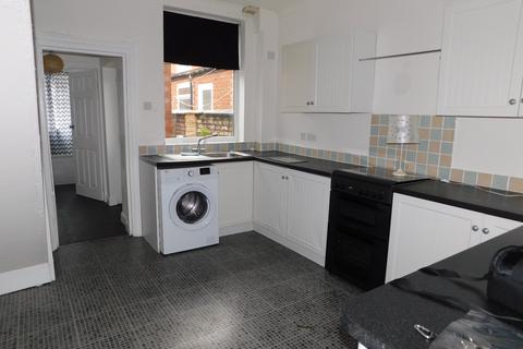 2 bedroom terraced house to rent, Cyril Street, Warrington, WA2